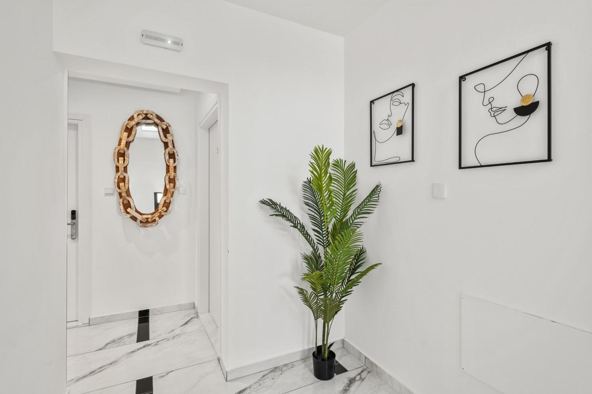 Lazuli Hermes Apartments Ларнака Экстерьер фото